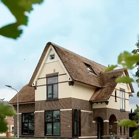 Vinotel Bed & Breakfast *